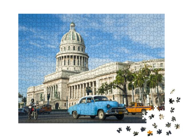 Puzzle de 1000 pièces « Taxis américains d'époque à La Havane, Cuba »