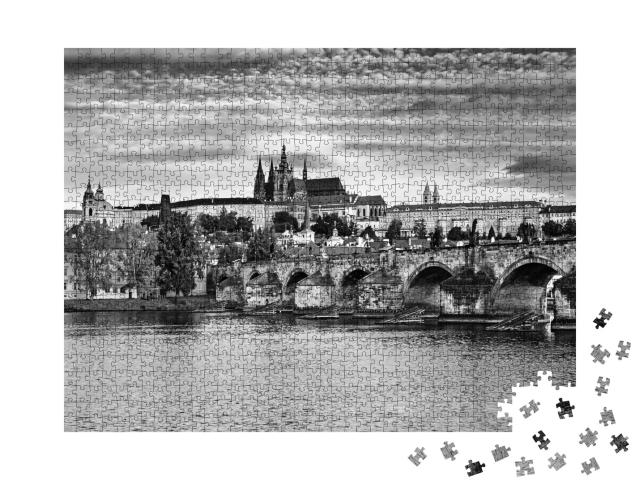 Puzzle de 1000 pièces « Vue sur le centre de Prague avec Hradschin et le Pont Charles, République tchèque »
