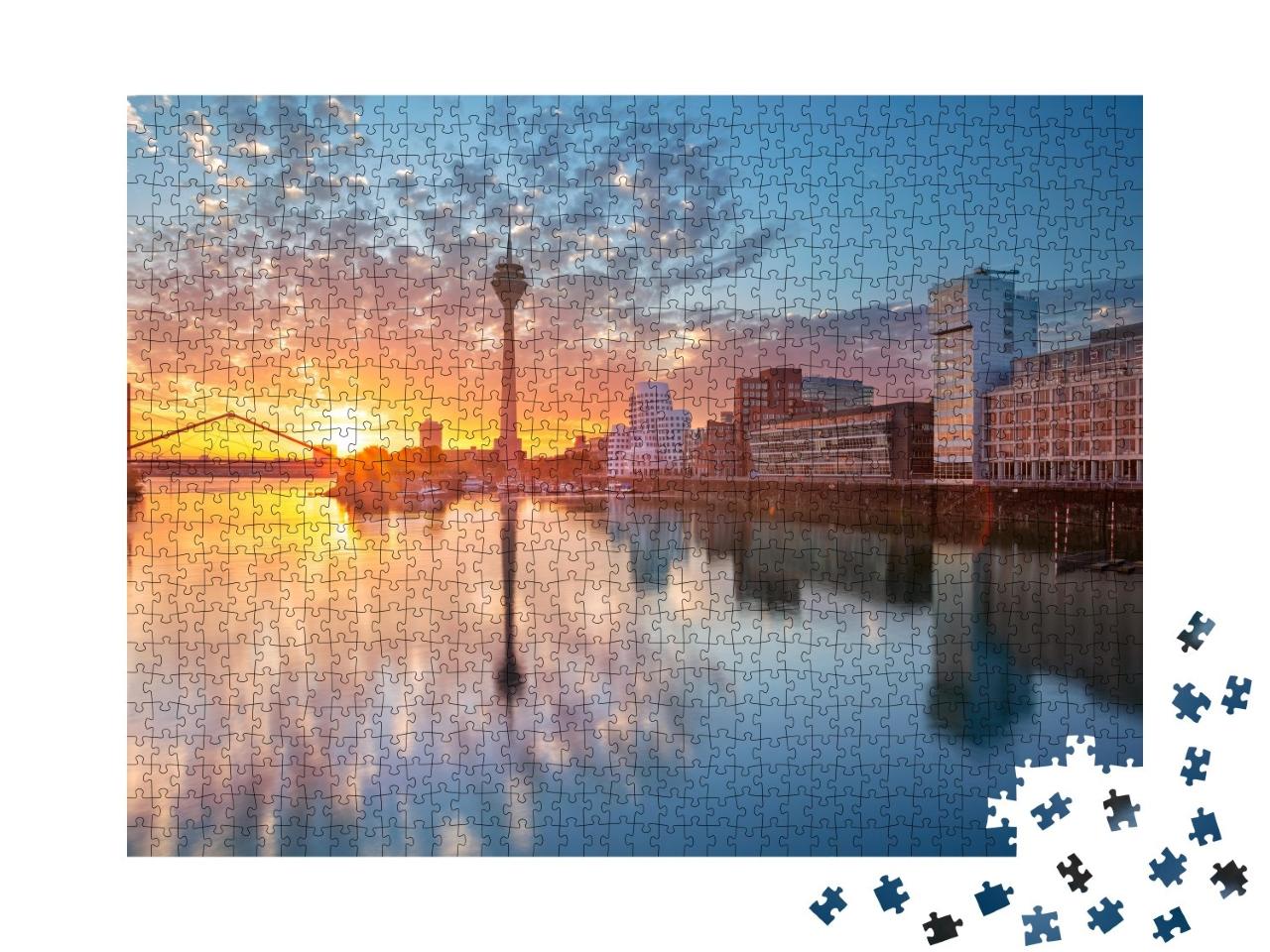 Puzzle de 1000 pièces « Coucher de soleil sur le Mediahafen à Düsseldorf, Rhénanie-du-Nord-Westphalie »