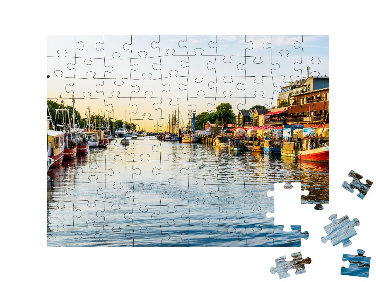 Puzzle de 100 pièces « Canal avec bateaux et mer Baltique à Warnemünde, Rostock, Allemagne »