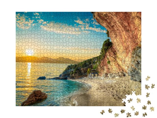 Puzzle de 1000 pièces « Beau paysage avec plage et mer au lever du soleil, Corfou, Grèce »