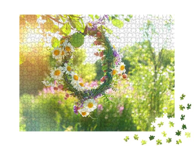 Puzzle de 1000 pièces « Magnifique couronne de fleurs des champs »