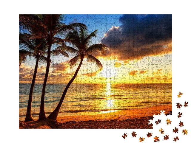 Puzzle de 1000 pièces « Cocotiers dans un coucher de soleil doré »