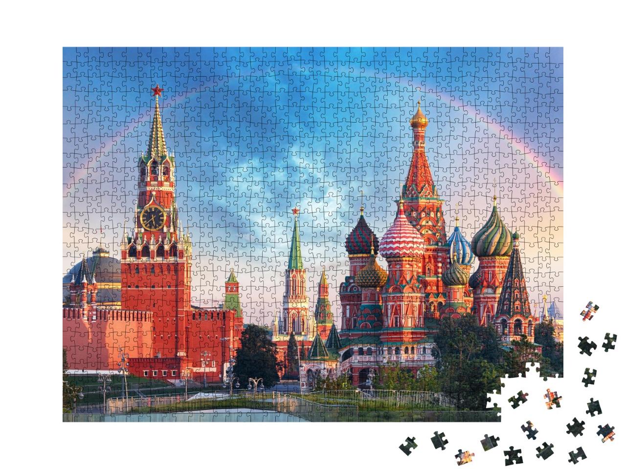 Puzzle de 1000 pièces « Vue panoramique de la Place Rouge avec le Kremlin de Moscou et l'arc-en-ciel »