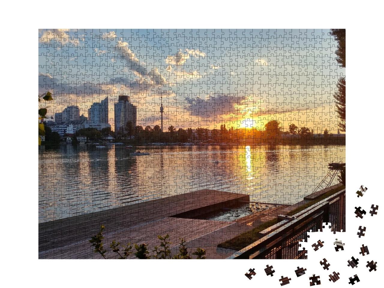 Puzzle de 1000 pièces « Vieux Danube au coucher du soleil, Vienne »