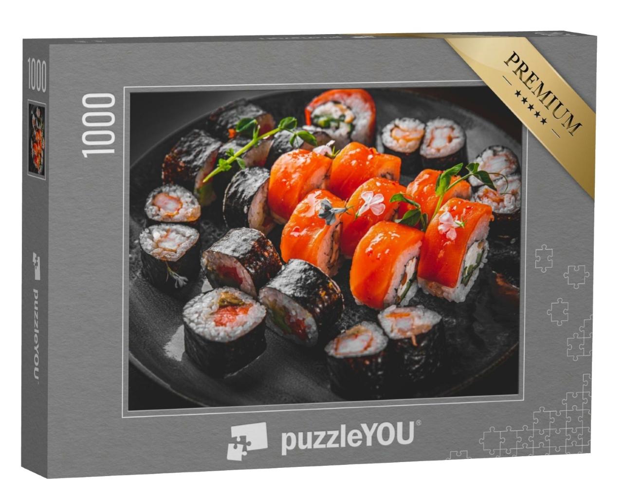 Puzzle de 1000 pièces « Set de rouleaux de sushi au saumon, avocat, fromage frais, concombre, riz, thon »