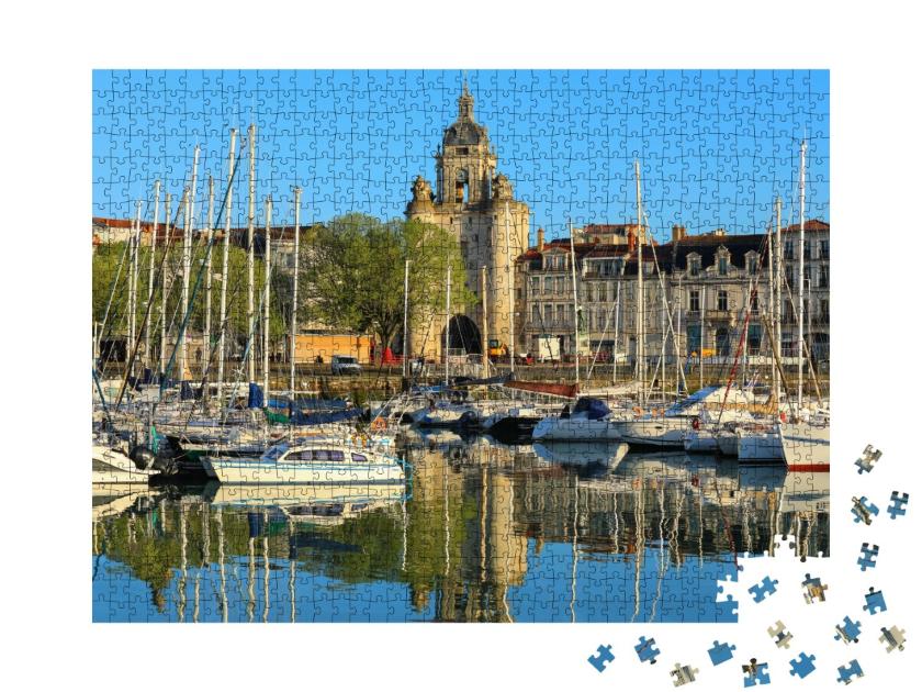 Puzzle de 1000 pièces « Vue panoramique sur le port et le centre-ville de La Rochelle, France, en été »