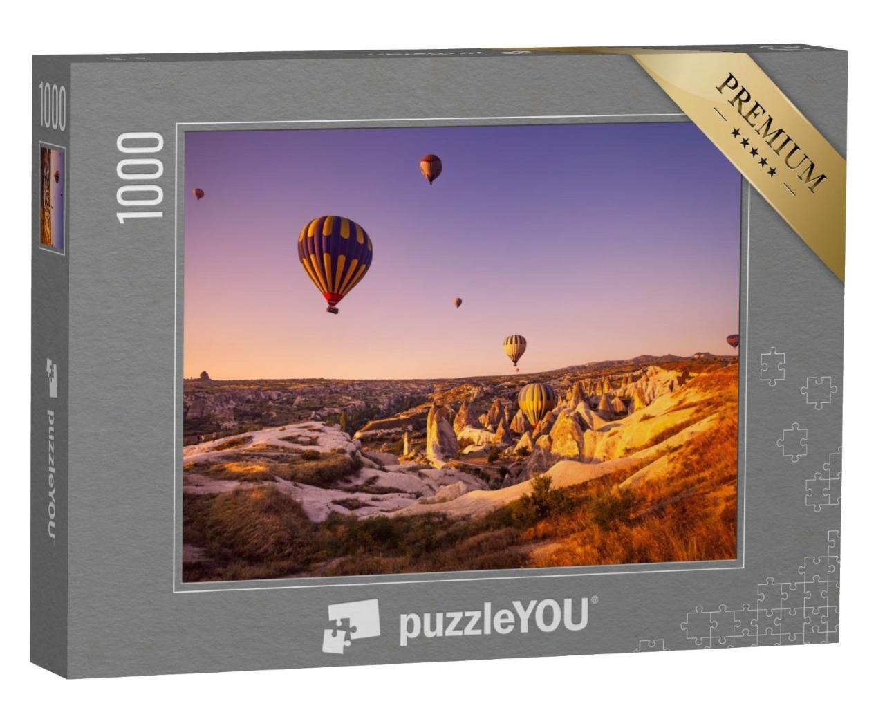 Puzzle de 1000 pièces « Vol en montgolfière au-dessus de la spectaculaire Cappadoce »
