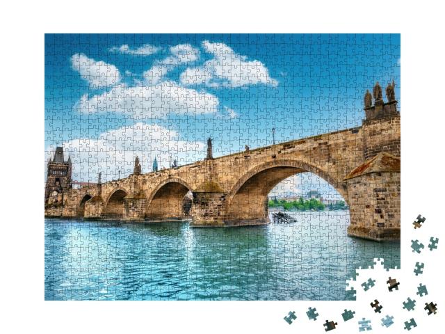 Puzzle de 1000 pièces « Pont Charles, Prague, au-dessus des eaux bleues de la Vltava »