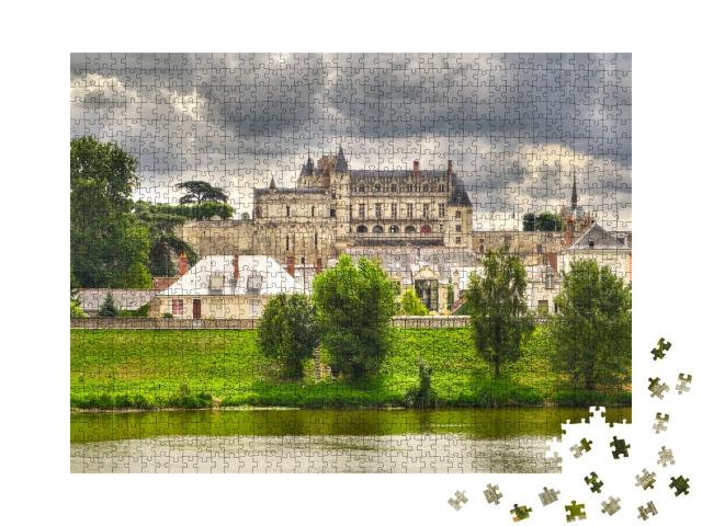 Puzzle de 1000 pièces « Le château royal d'Amboise et le fleuve Loire, Pays-de-la-Loire - Patrimoine mondial de l'UNESCO »