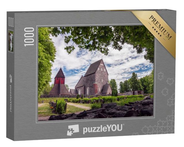 Puzzle de 1000 pièces « Vieille église d'Uppsala, Gamla Uppsala Kyrka, Suède »