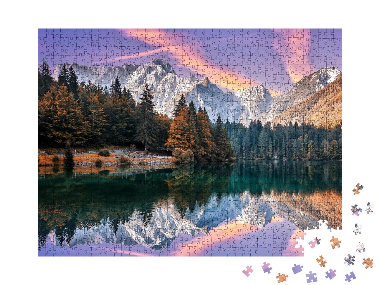 Puzzle de 1000 pièces « Lever de soleil en automne au lac de Fusine avant le Mangart »