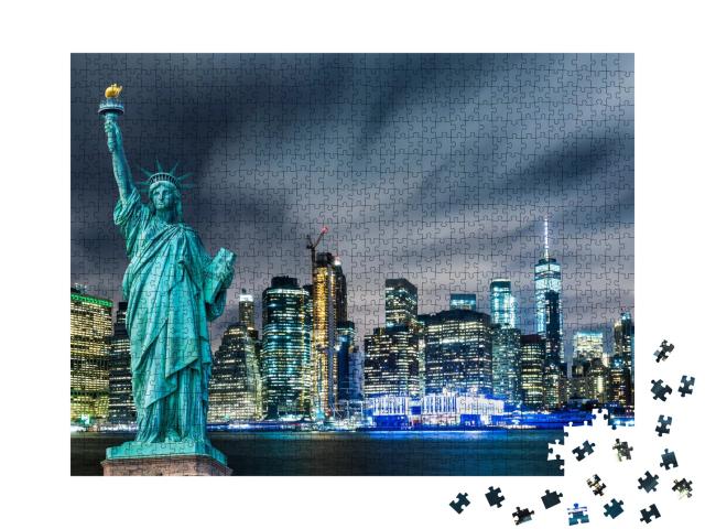 Puzzle de 1000 pièces « La Statue de la Liberté devant le skyline de Manhattan »