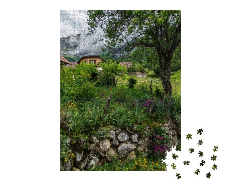 Puzzle de 1000 pièces « Une belle vue sur le Parc Naturel Régional du Massif des Bauges en France »