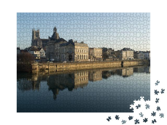 Puzzle de 1000 pièces « Meaux, vue sur les bords de la Marne et en arrière-plan la cathédrale et l'hôtel de ville. »