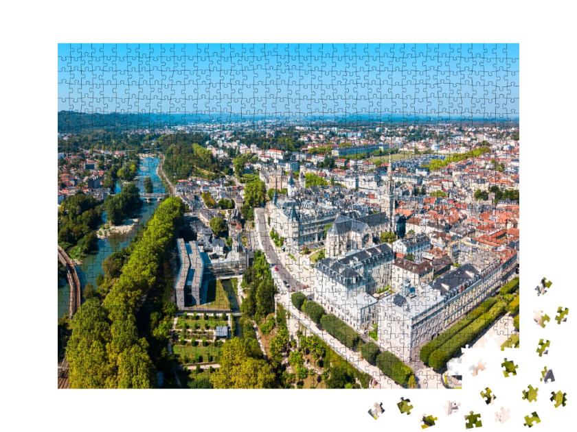 Puzzle de 1000 pièces « Pau - vue panoramique depuis les airs »