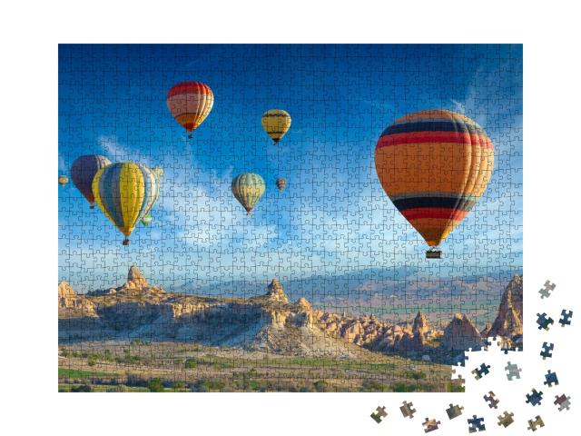 Puzzle de 1000 pièces « Belle vue sur le paysage rocheux en Cappadoce, Turquie »