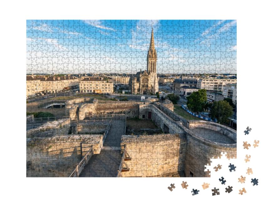 Puzzle de 1000 pièces « Vue sur l'église San Pedro et le château de Caen »