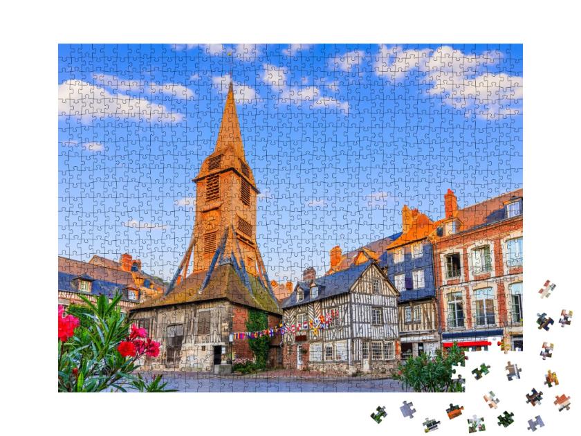Puzzle de 1000 pièces « Honfleur, France. Clocher de l'église Sainte-Catherine. »