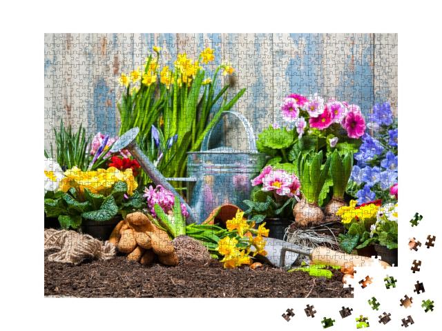 Puzzle de 1000 pièces « Outils de jardinage et fleurs dans le jardin »
