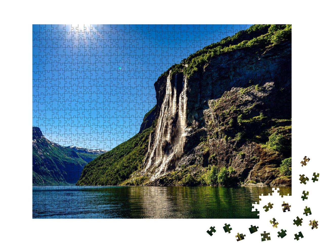 Puzzle de 1000 pièces « Geiranger Fjord, cascade des Sept Sœurs »