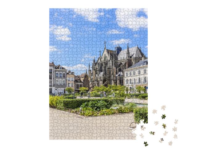 Puzzle de 1000 pièces « La basilique Saint Urbain de Troyes à Troyes, Champagne »