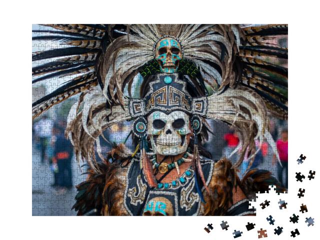Puzzle de 1000 pièces « Danseuse en costume préhispanique sur le Zocalo de Mexico »