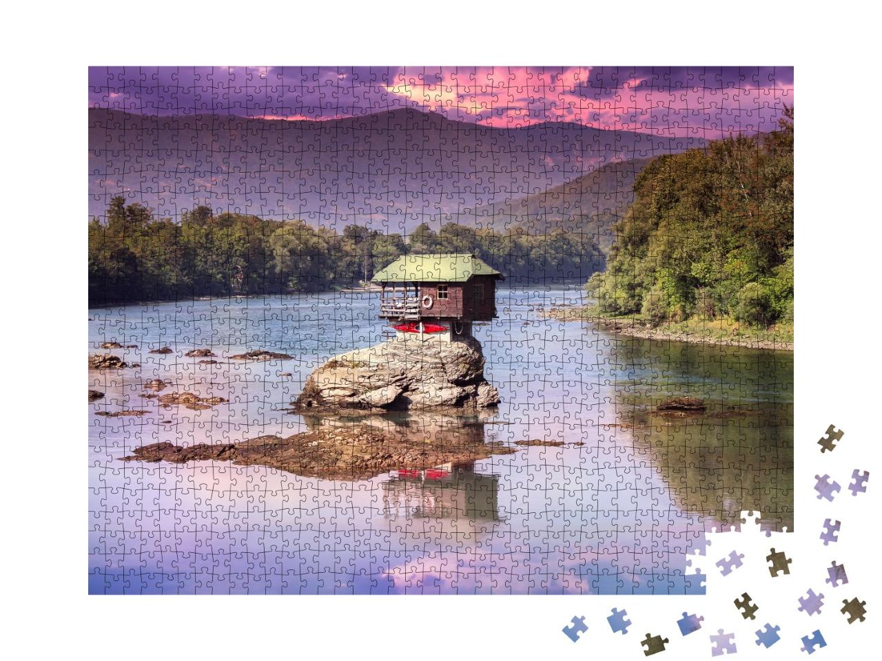 Puzzle de 1000 pièces « Petite maison colorée sur un rocher au milieu de la rivière Drina, Serbie »