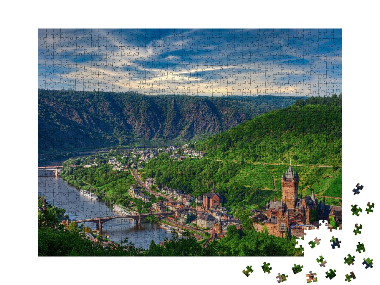 Puzzle de 1000 pièces « Ville et château de Cochem sur la Moselle en Allemagne »