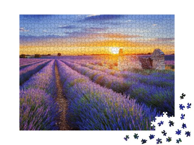 Puzzle de 1000 pièces « Rêve violet : coucher de soleil sur un champ de lavande à Valensole, Provence »