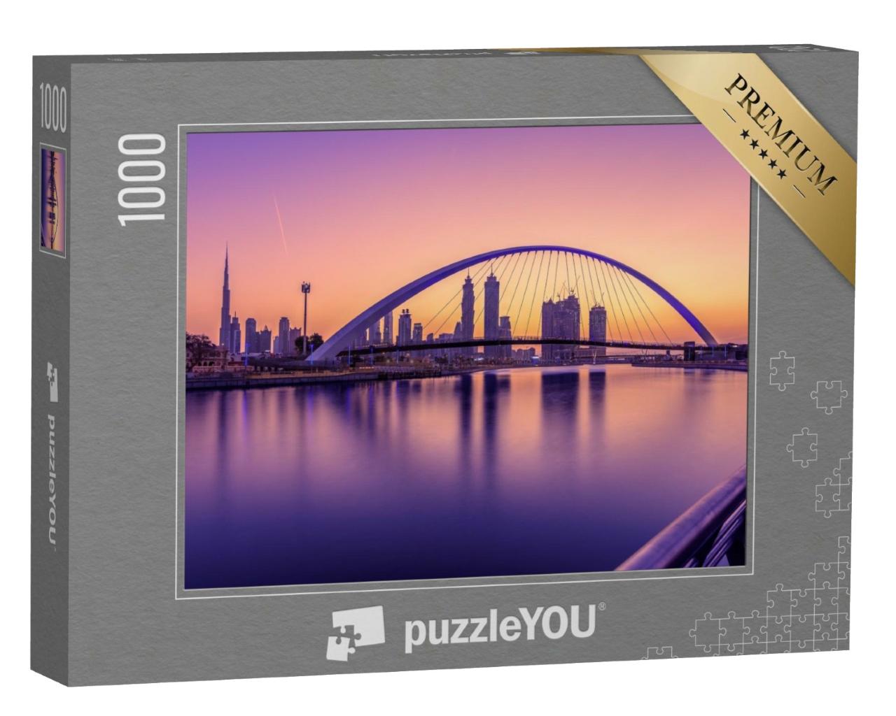 Puzzle de 1000 pièces « Lever de soleil sur le canal de Dubaï »