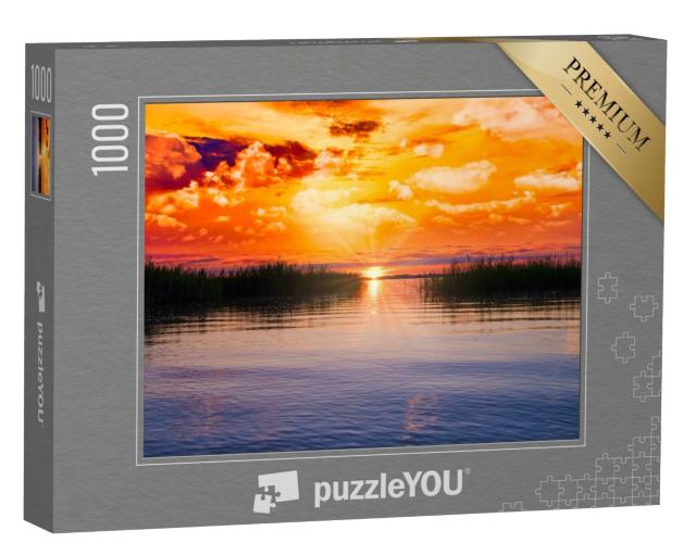 Puzzle de 1000 pièces « Coucher de soleil incandescent sur le lac Chiemsee en Bavière, Allemagne »
