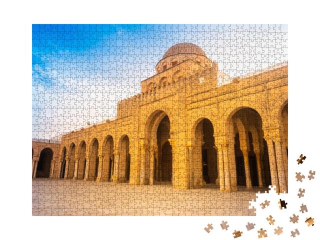 Puzzle de 1000 pièces « Grande mosquée de Kairouan, monument antique du Sahara, Tunisie »
