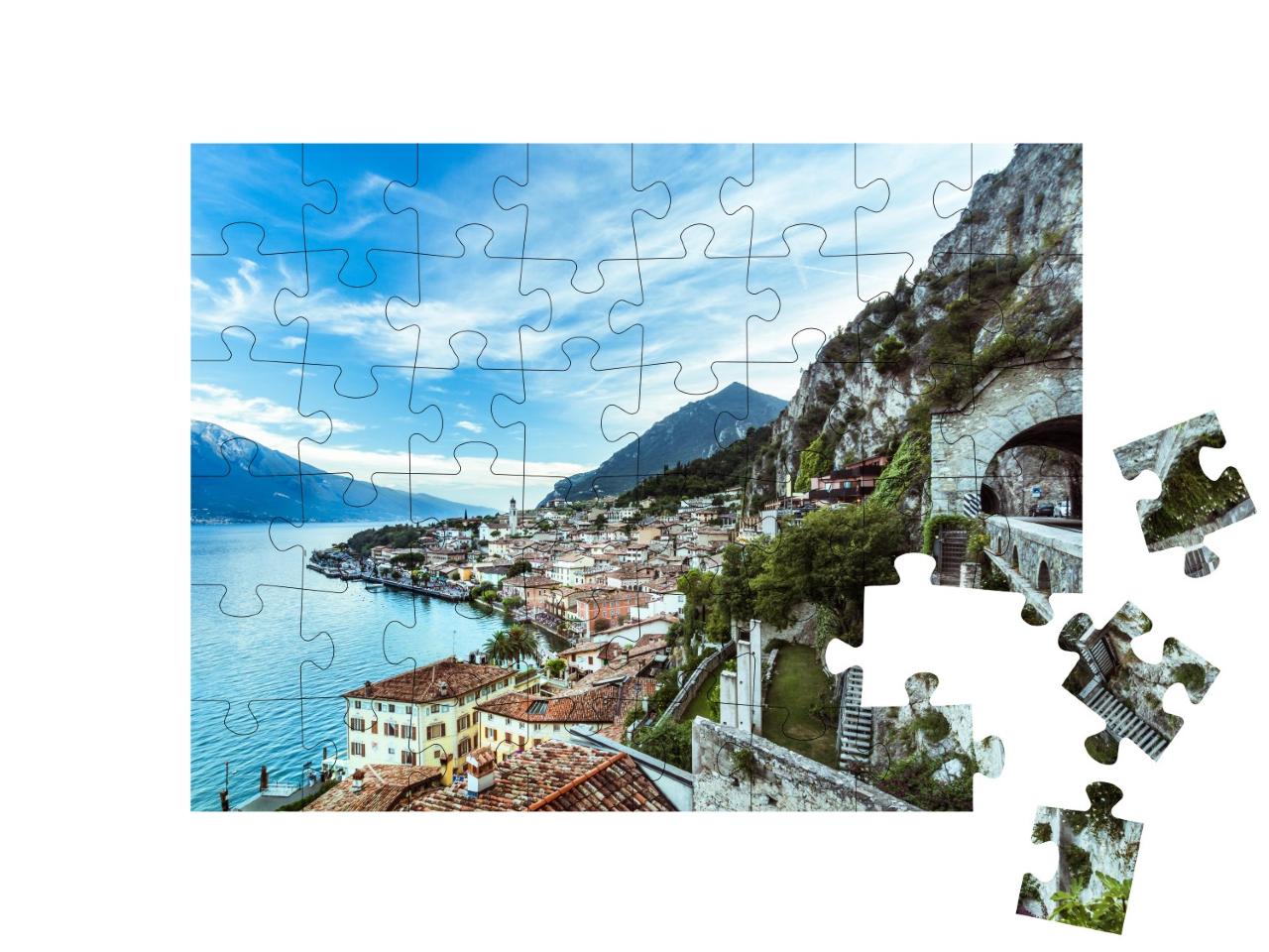 Puzzle de 48 pièces « Magnifique panorama de Limone sul Garda sur le lac de Garde »