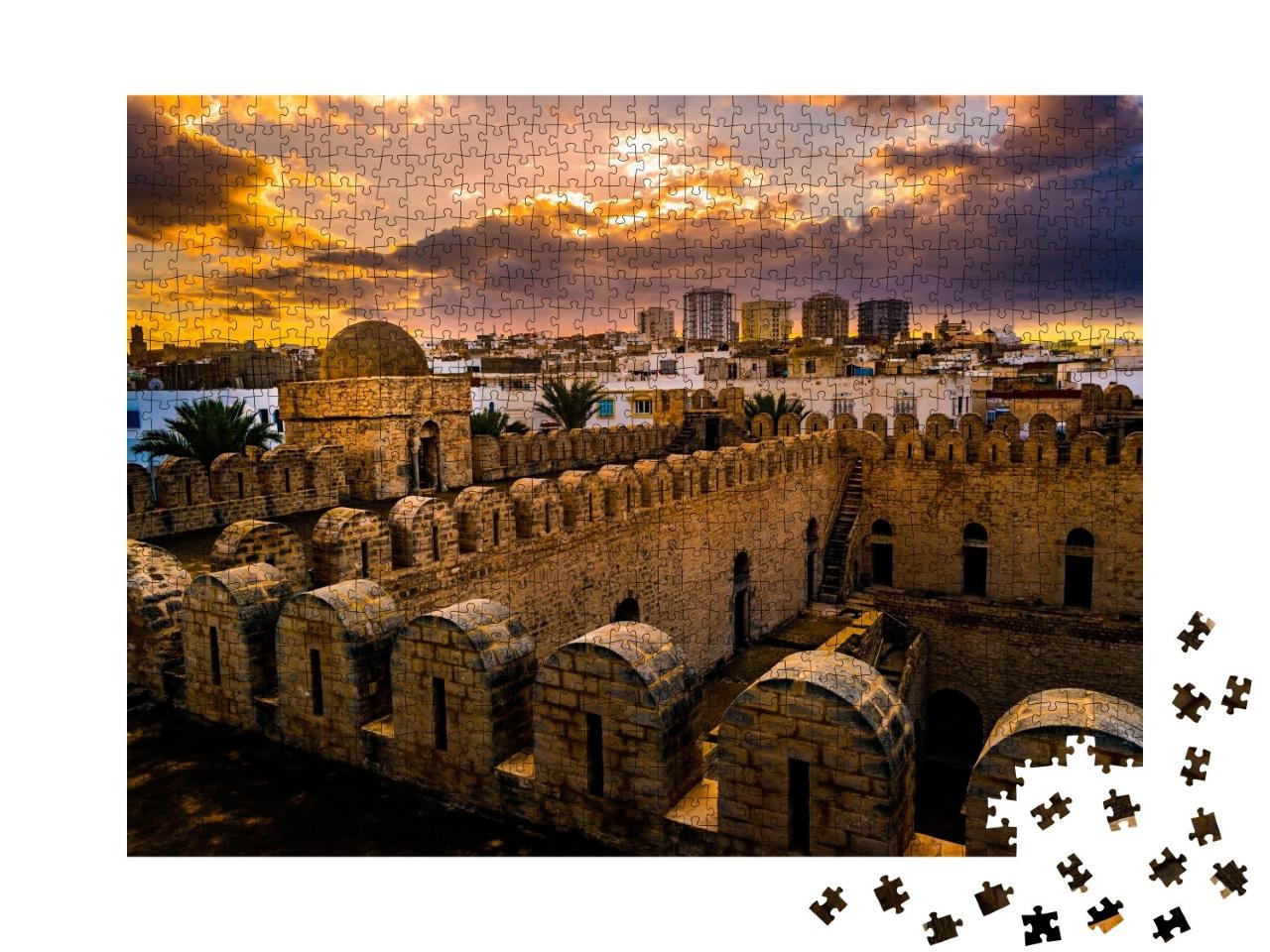 Puzzle de 1000 pièces « Vue depuis les murs de la forteresse de Ribat de Sousse, Tunisie »