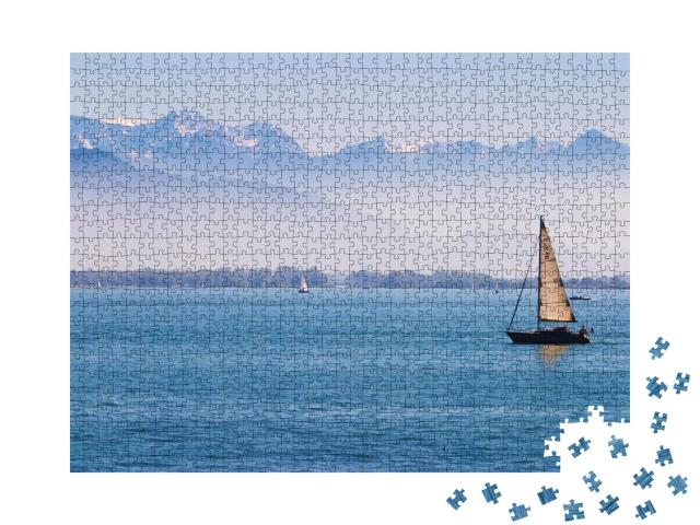 Puzzle de 1000 pièces « Bateaux sur le lac de Constance avec les Alpes en arrière-plan »