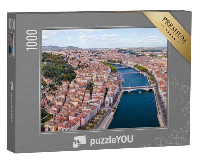 Puzzle de 1000 pièces « Lyon - belle architecture de l'église Basilique Notre Dame de Fourvière, paysage urbain avec la rivière Saône »