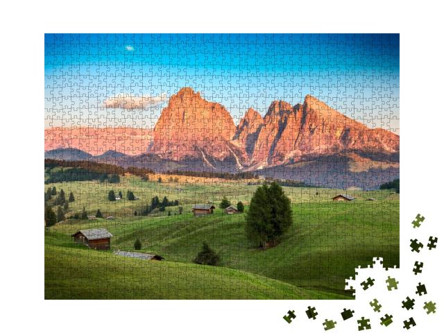 Puzzle de 1000 pièces « Alpe de Siusi avec le groupe du Sassolungo dans la lumière du soleil couchant, Tyrol du Sud »