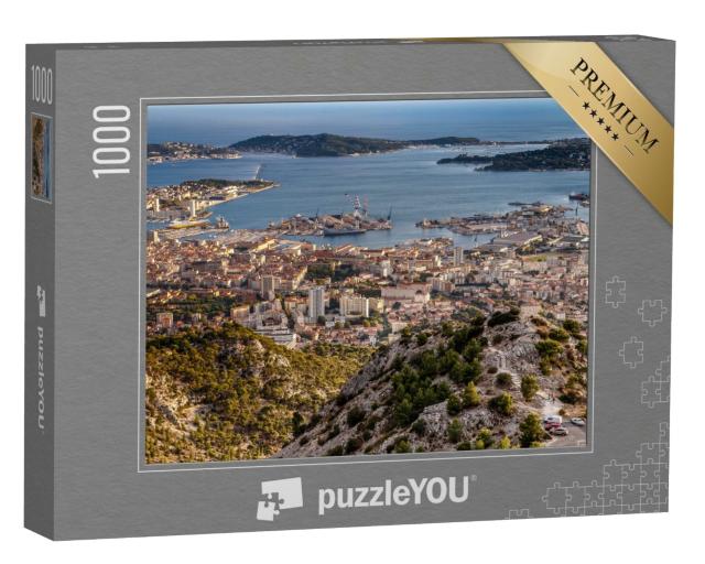 Puzzle de 1000 pièces « Vue panoramique de la ville de Toulon et de la côte depuis le mont Faron. France. Voyager en Europe. »