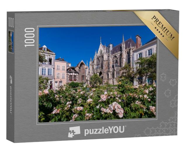 Puzzle de 1000 pièces « La basilique Saint Urbain est une église médiévale massive située dans la ville de Troyes, France. »