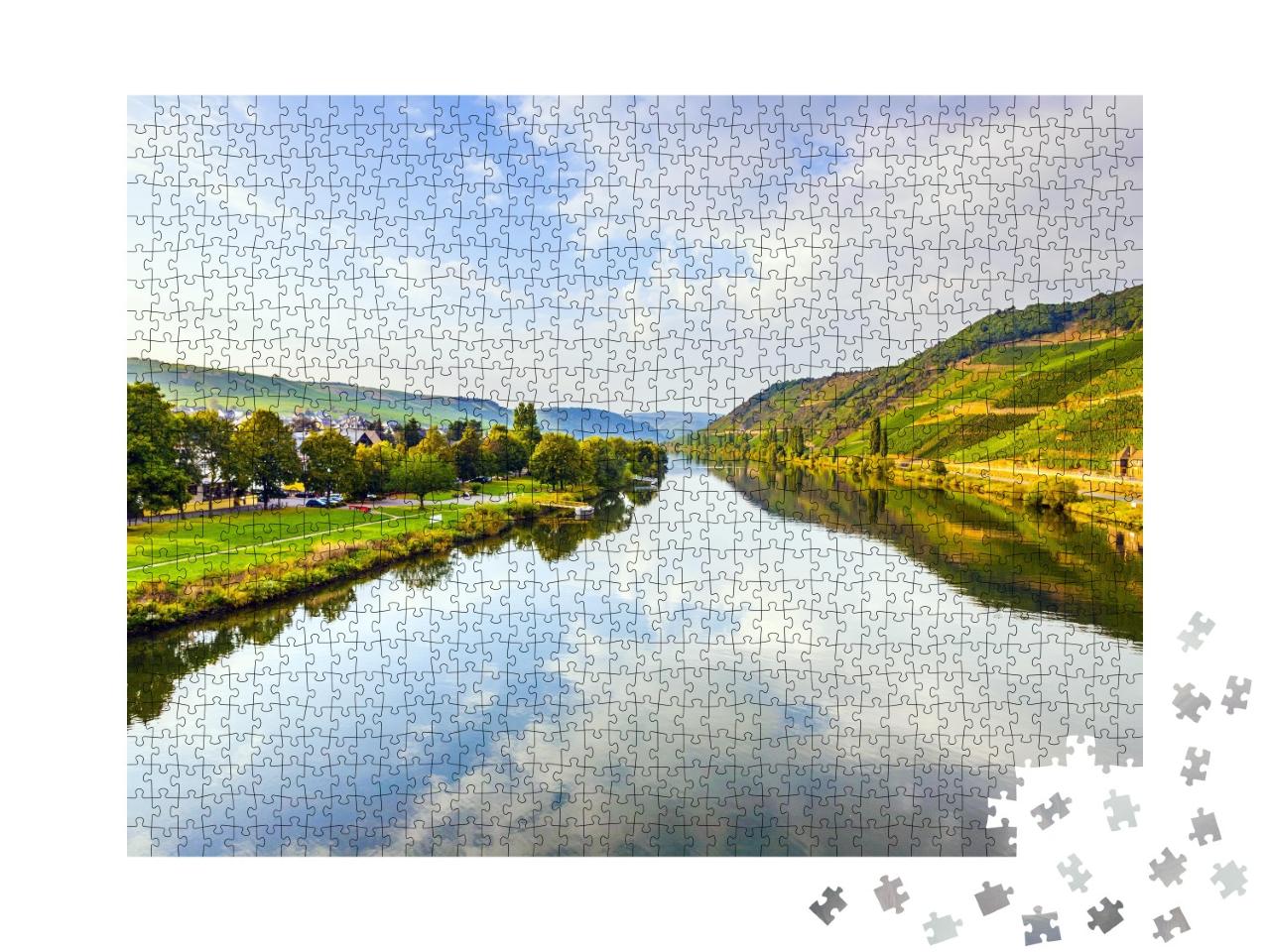 Puzzle de 1000 pièces « Vignobles sur les collines des rives romantiques de la Moselle »
