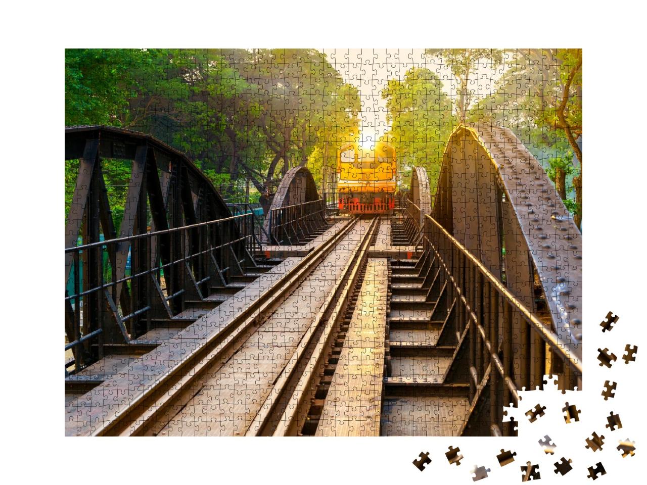 Puzzle de 1000 pièces « Vieux train sur le pont de la rivière Kwai à Kanchanaburi, Thaïlande »
