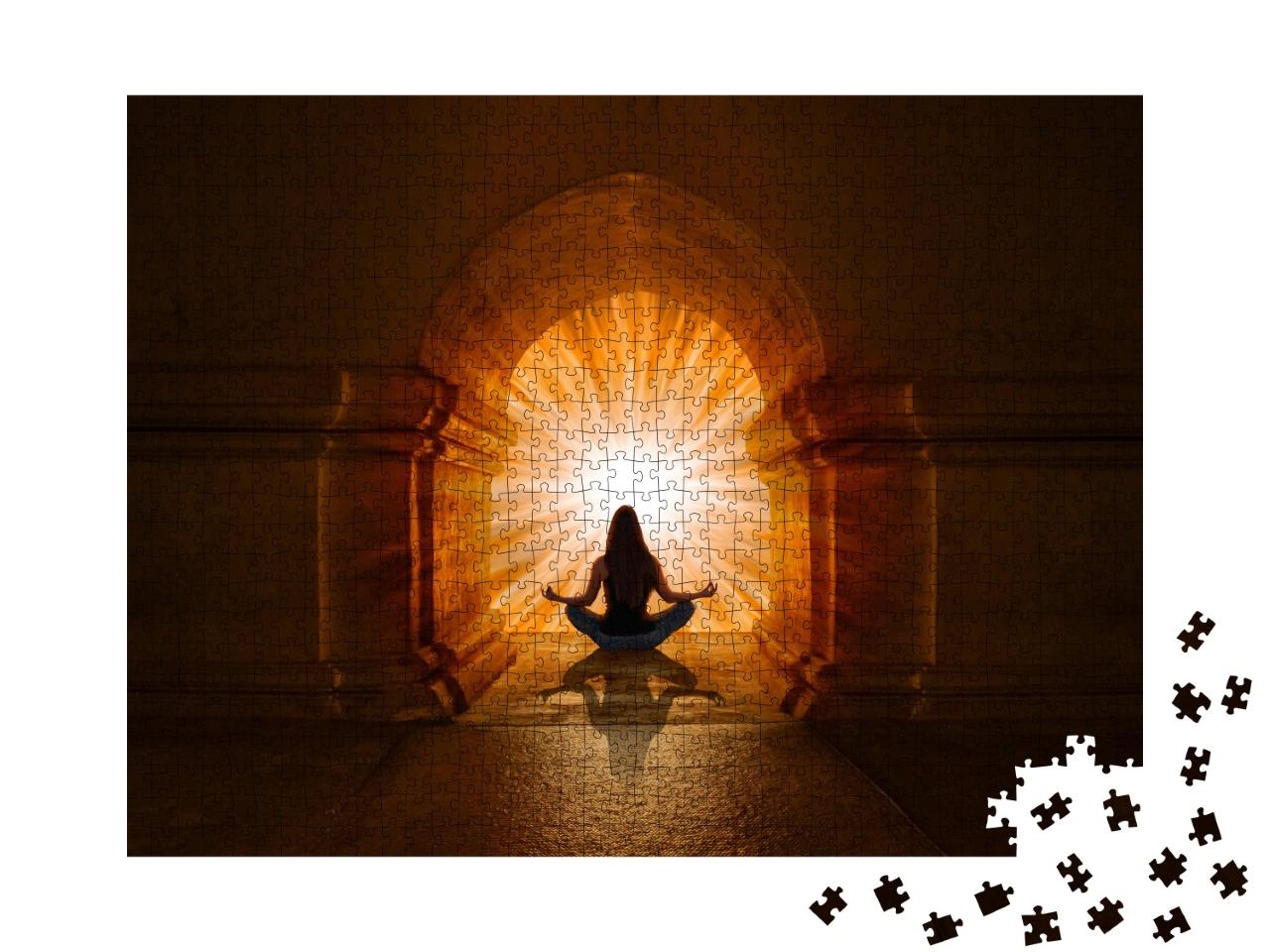 Puzzle de 1000 pièces « Femme pratiquant le yoga et la méditation »