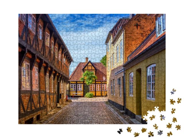 Puzzle de 1000 pièces « Rue et maisons de la ville médiévale de Ribe au Danemark »