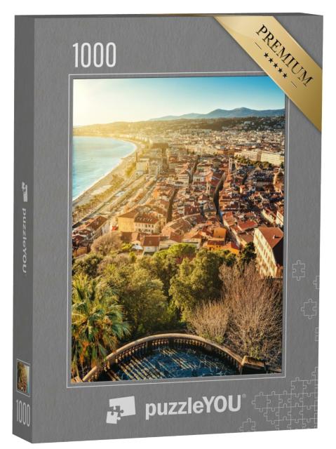 Puzzle de 1000 pièces « Nice paysage urbain au coucher du soleil depuis le belvédère - Cote D Azur - Côte d'Azur - France »