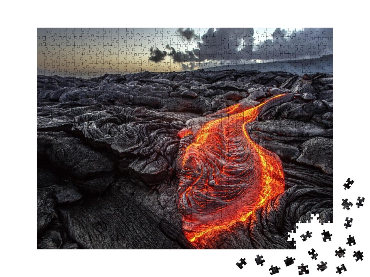 Puzzle de 1000 pièces « La lave s'écoule sur des champs de lave gris à Hawaï »