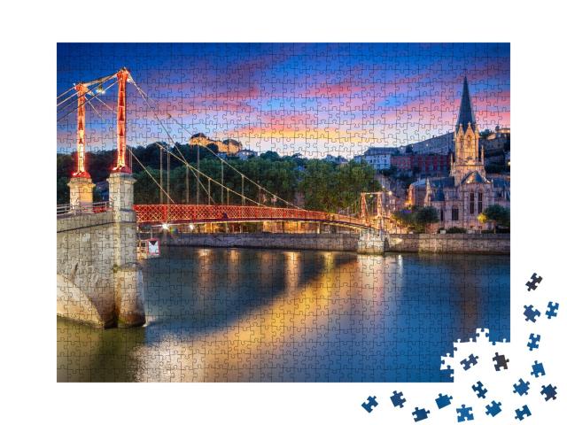 Puzzle de 1000 pièces « Lyon . Vue de la ville de Lyon, France, au coucher du soleil. »