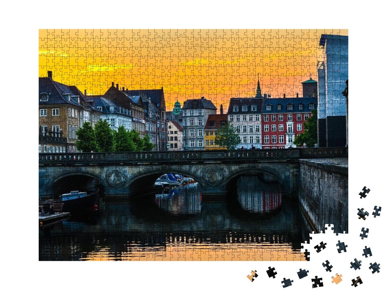 Puzzle de 1000 pièces « Le pont de marbre à Copenhague »