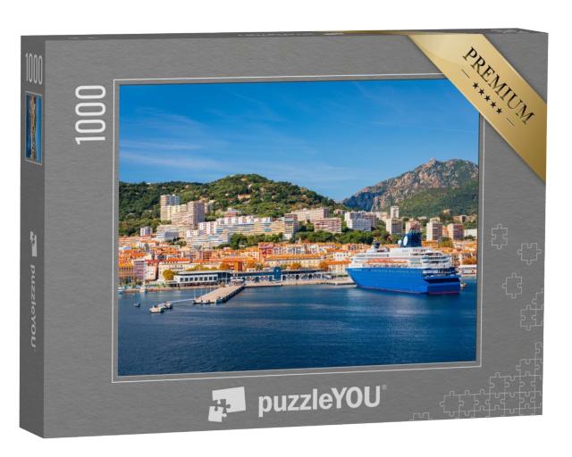 Puzzle de 1000 pièces « Ajaccio, Corse, France : ligne d'horizon d'une ville côtière de la Méditerranée. »