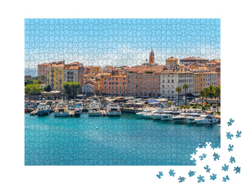 Puzzle de 1000 pièces « Port de plaisance et port d'Ajaccio, île de Corse. »